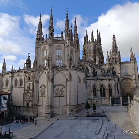 Apartamento con encanto en Casco Histórico de Burgo Exterior foto