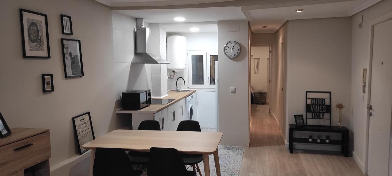 Apartamento con encanto en Casco Histórico de Burgo Exterior foto