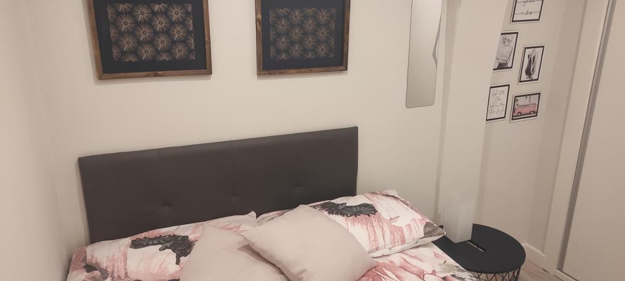Apartamento con encanto en Casco Histórico de Burgo Exterior foto